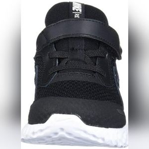 BRAND NEW: Nike Kids Revolution 7 Toddler Black/White/Anthracite